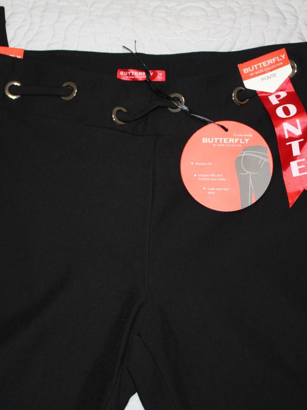 Maze Slimming Black Ponte Leggings - Butterfly - 3X